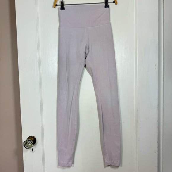 Lululemon Wunder Under High-Rise Tight *Snow Washed 28"
Washed Antoinette - Picture 5 of 9